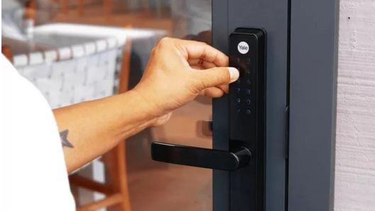 Yale Unity Slim Smart Lock: Go Keyless