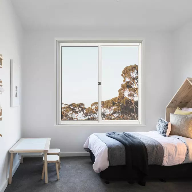 double-glazed-clear-pearl-white-gloss