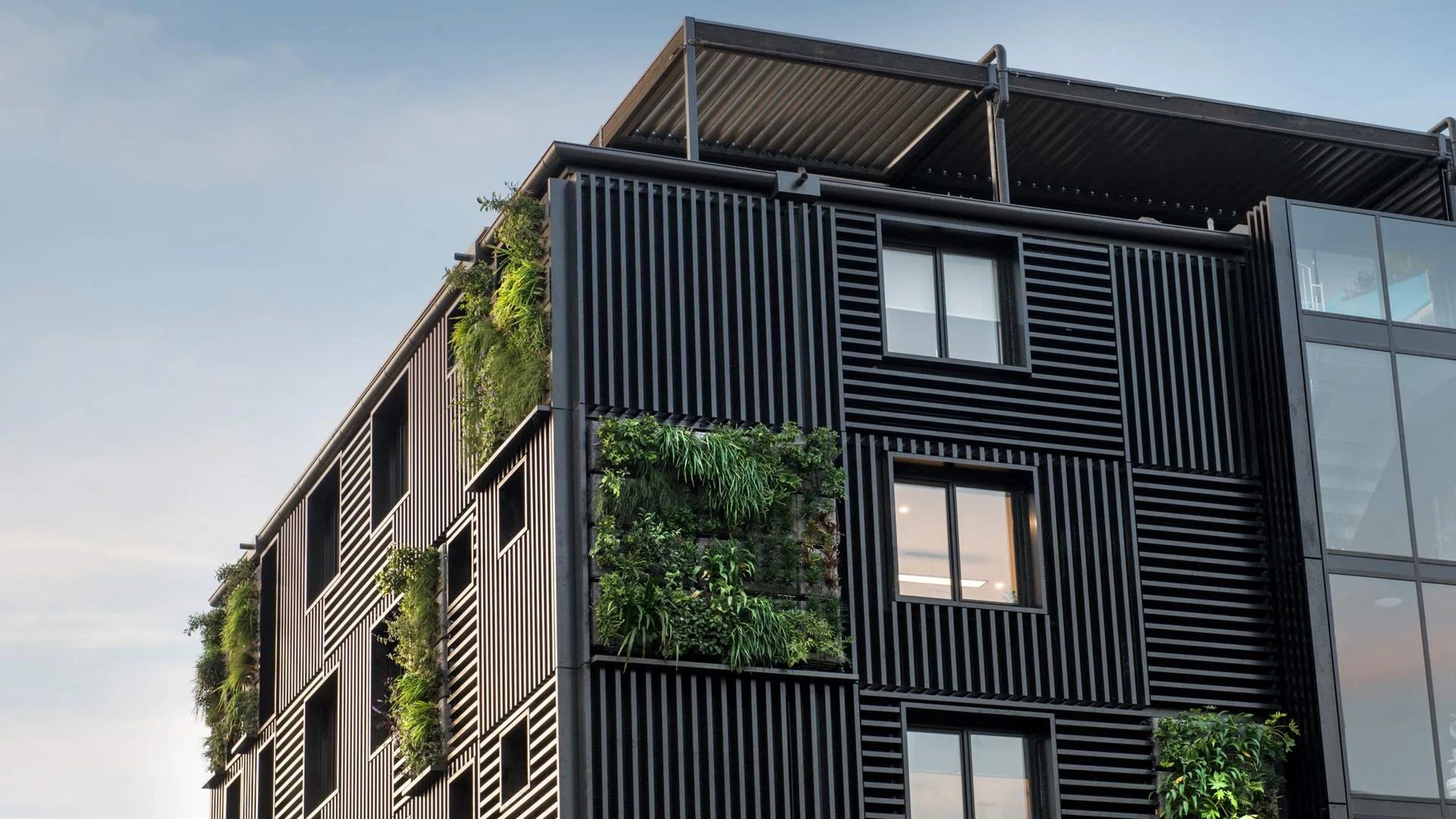 Aluminium Commercial Windows