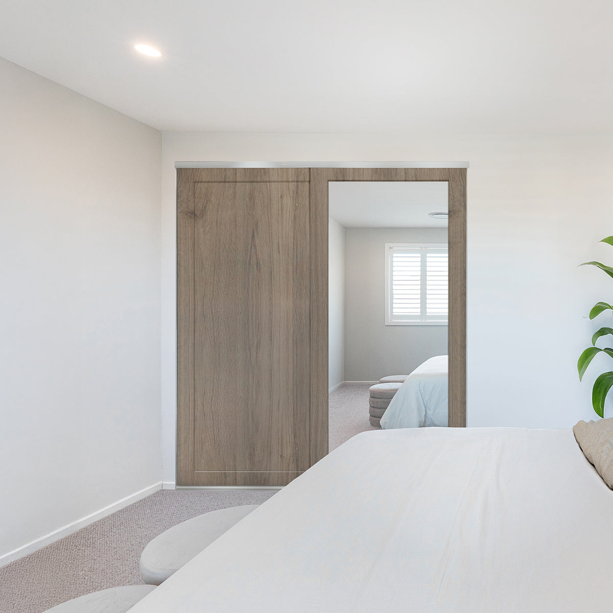 Shaker-Polished-Silver-Antico-Oak