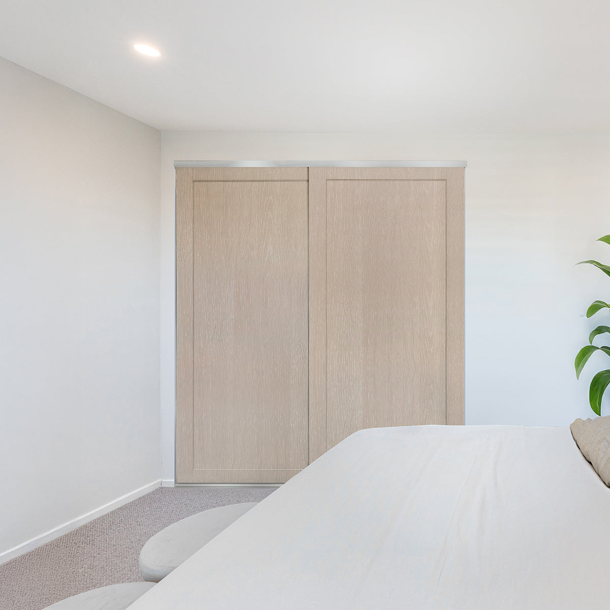 Shaker-Polished-Silver-CoastalOak