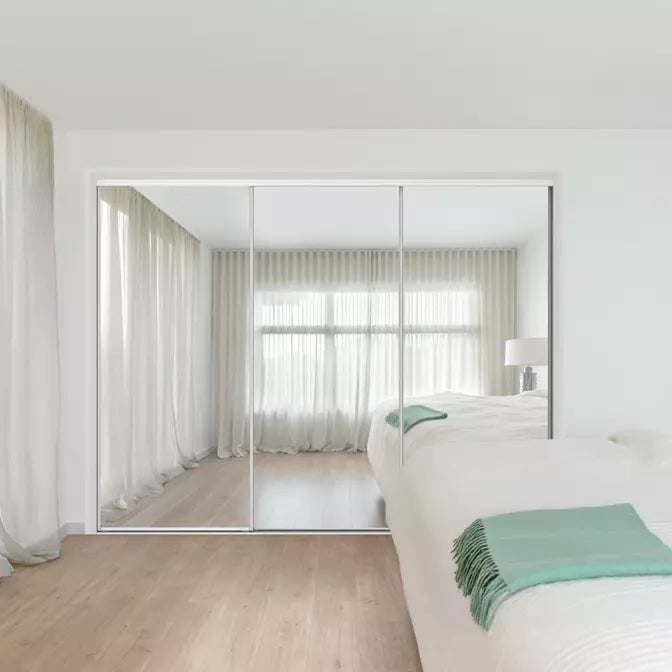 mirror-silver-pearl-white