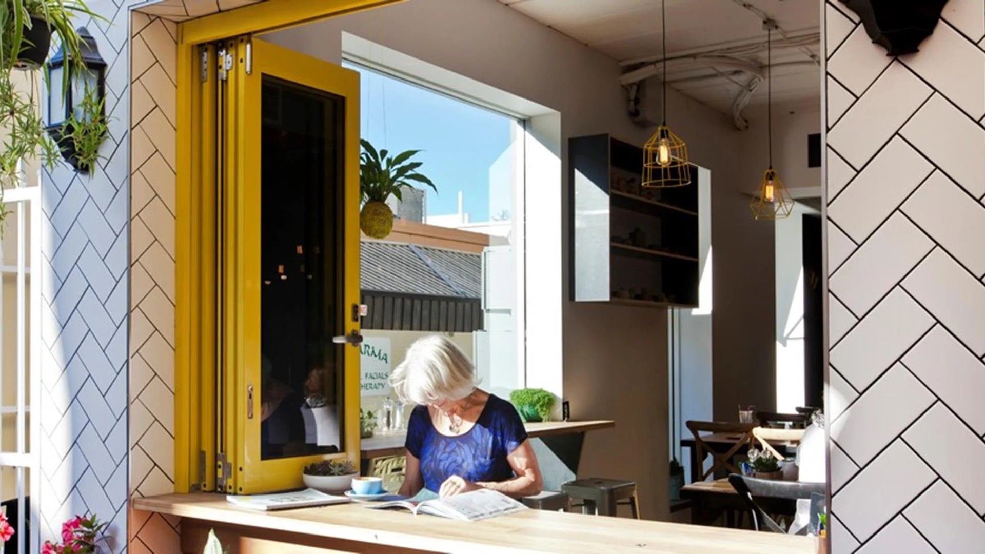 Residential Bi-fold Windows