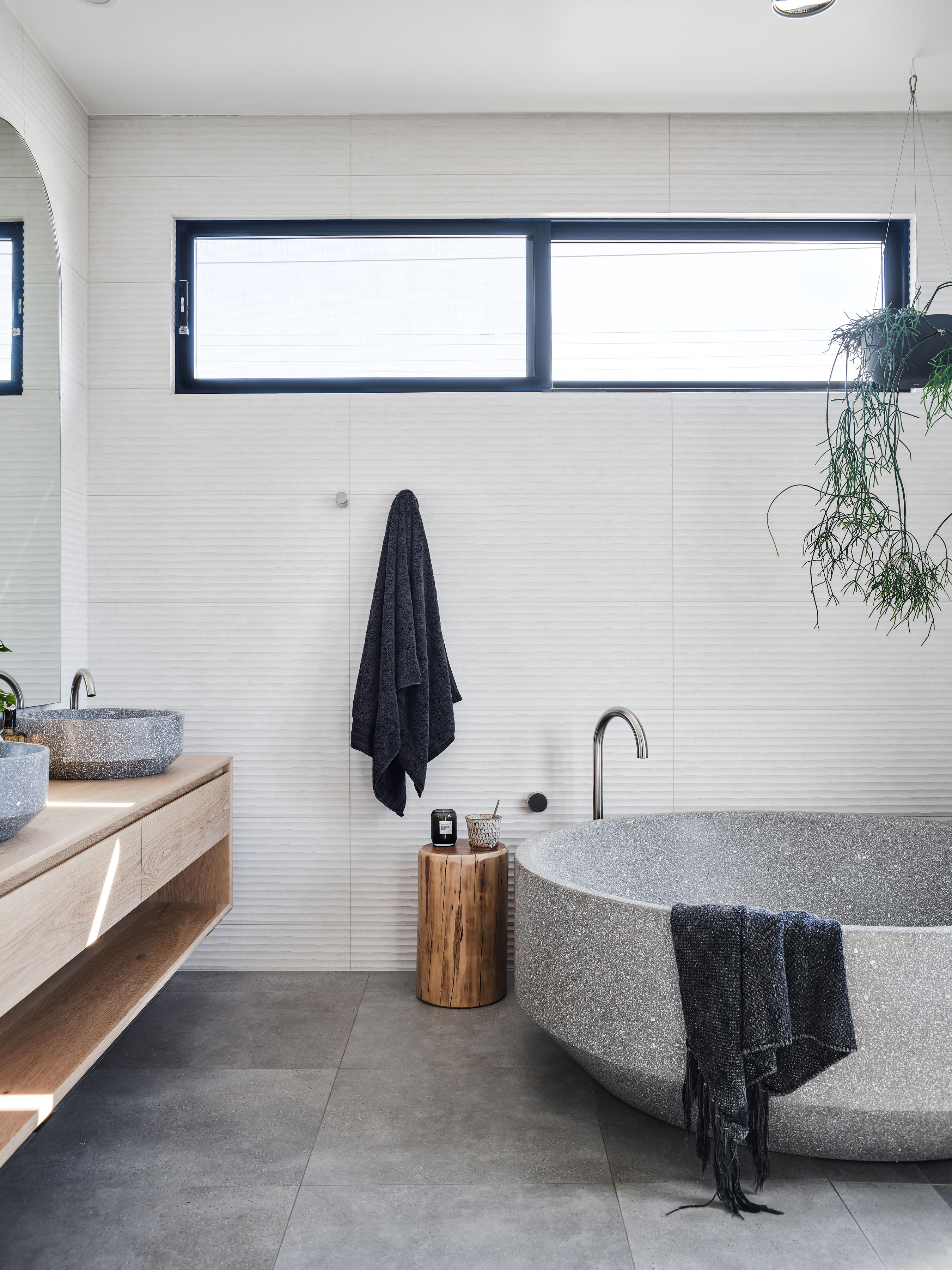 trendwindows-Quantum-Sliding-Windows_Main_THEDESIGNORYSET3.1-1.jpg