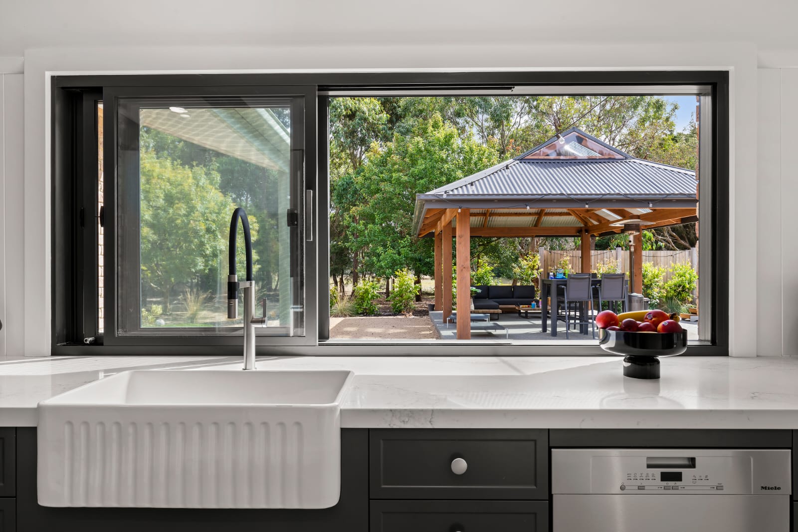 Alumiere Premium Sliding and Stacker Windows Stegbar