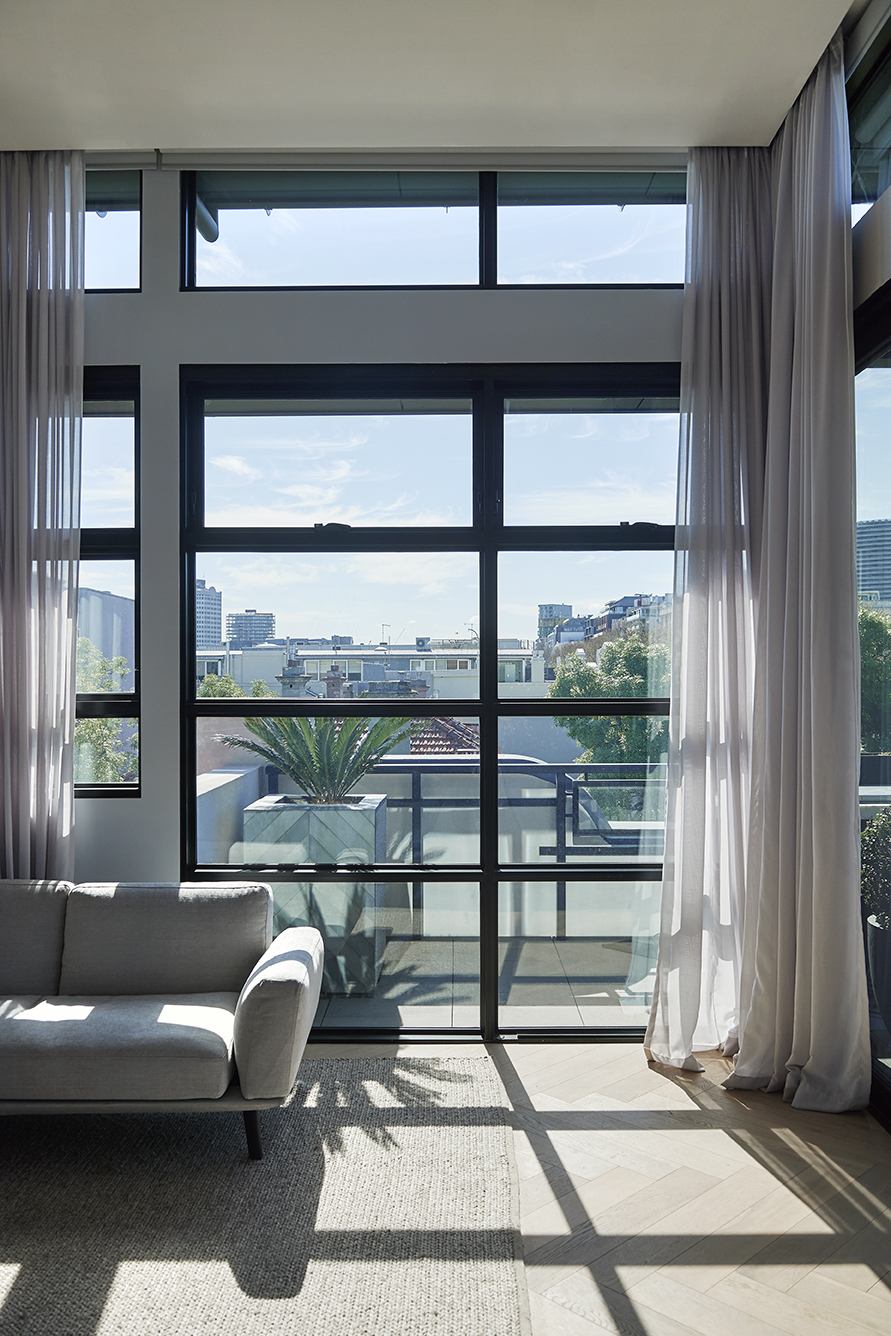 Alumiere Windows Large window size for prestige home Stegbar