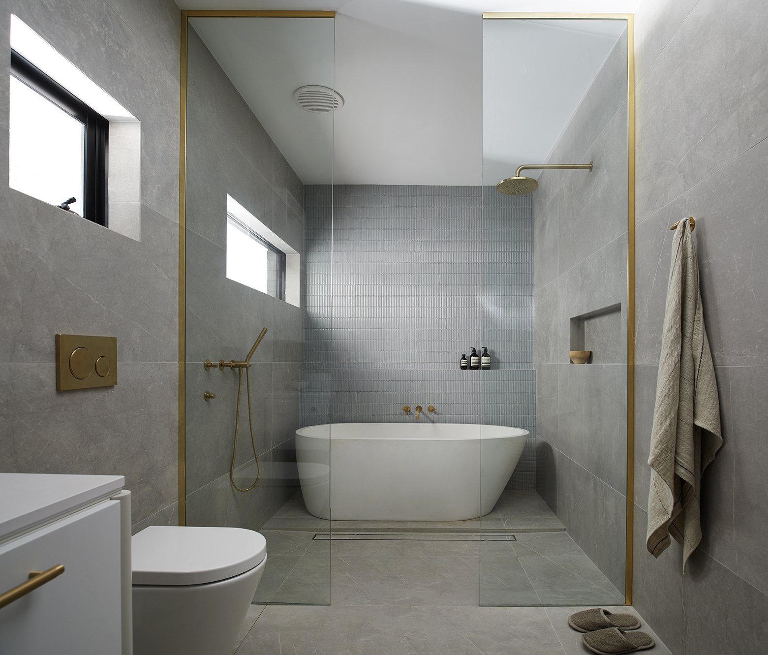 How to select the right shower screens Stegbar