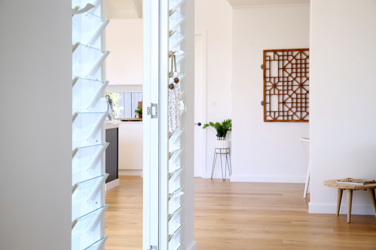 residential breezway louvres window